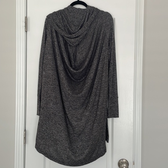 Athleta super soft wrap. Like new.  Size XXS - Picture 4 of 5